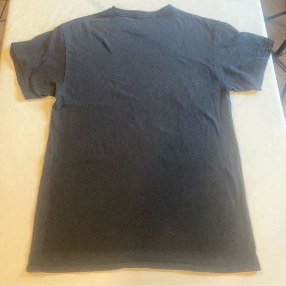 Elmo Black short sleeve T-Shirt with playful design - Picture 2 of 7